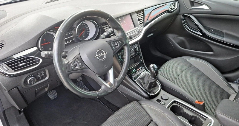 Opel Astra cena 52500 przebieg: 82319, rok produkcji 2021 z Swarzędz małe 352